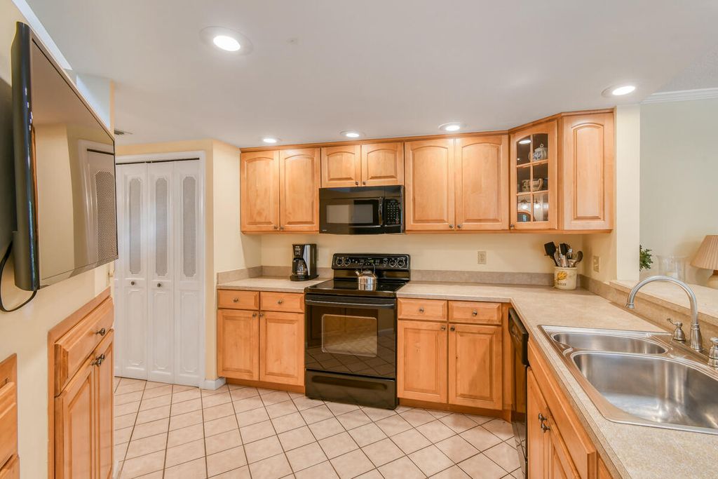 Photo of 28 Uno Lago Drive, Juno Beach, FL 33408 (MLS # R11135828)