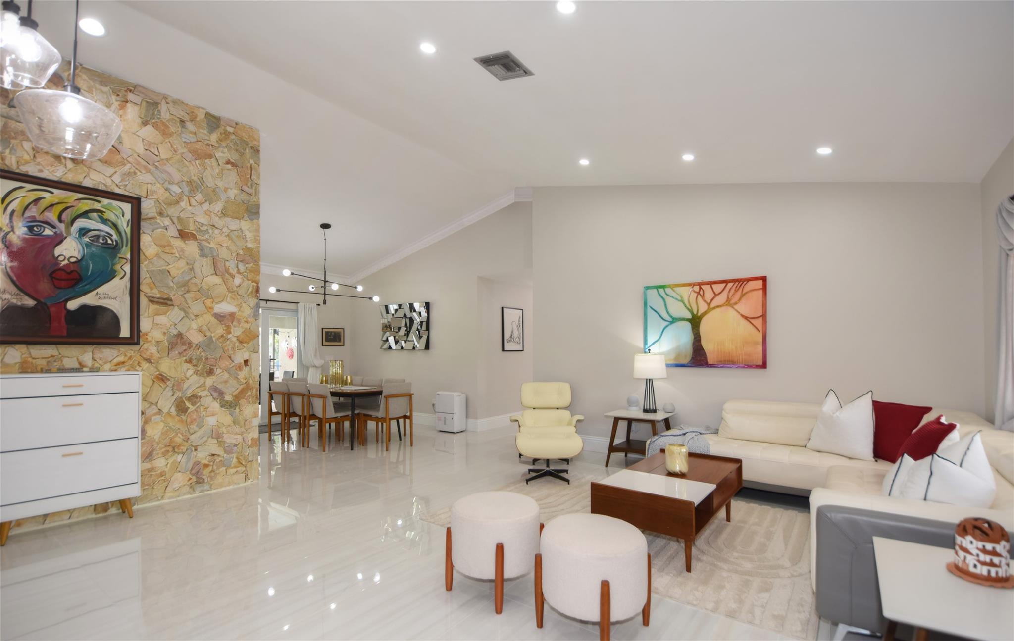 Ramblewood South 78-19 B - Residential Lease