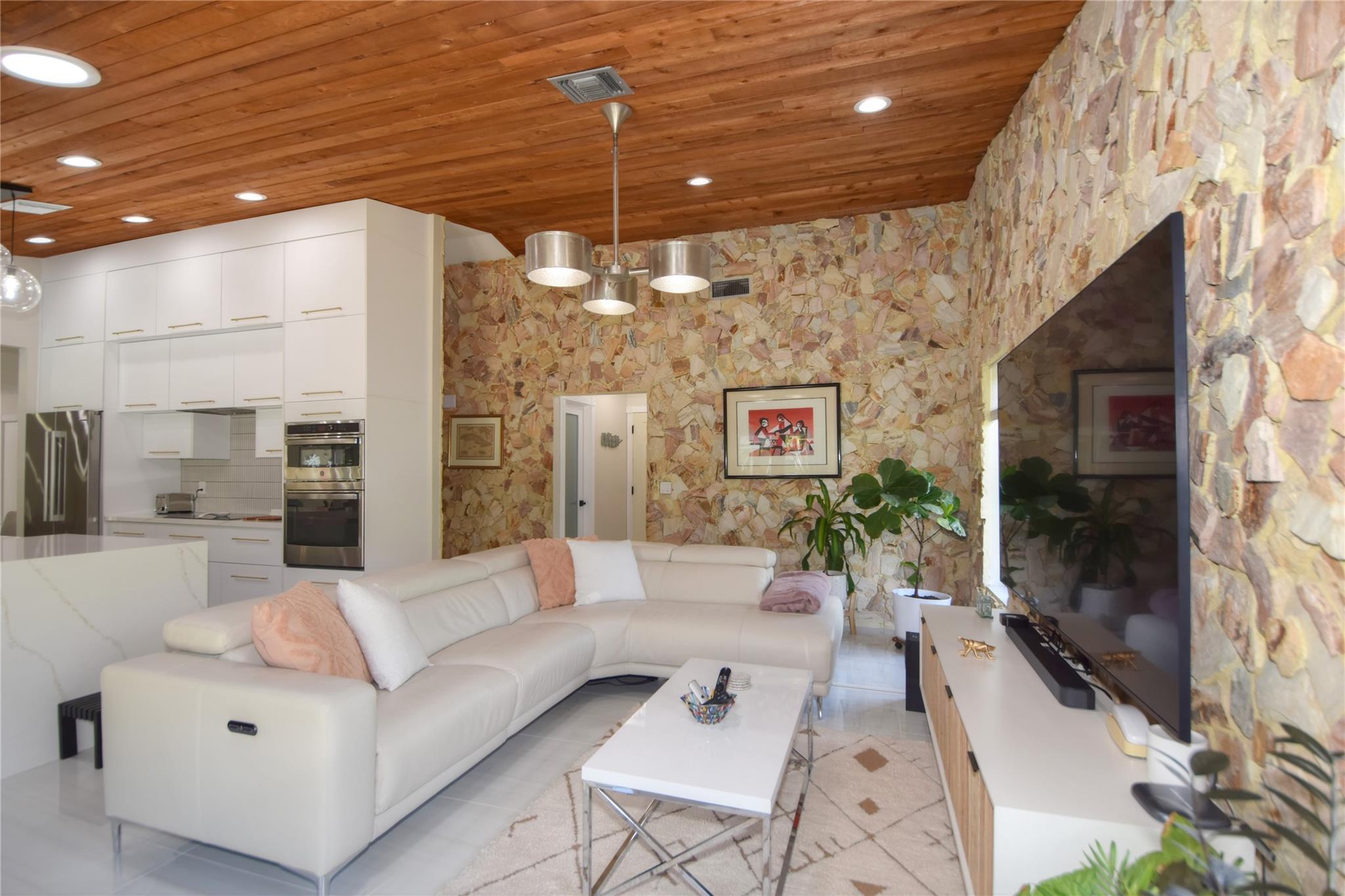 Ramblewood South 78-19 B - Residential Lease