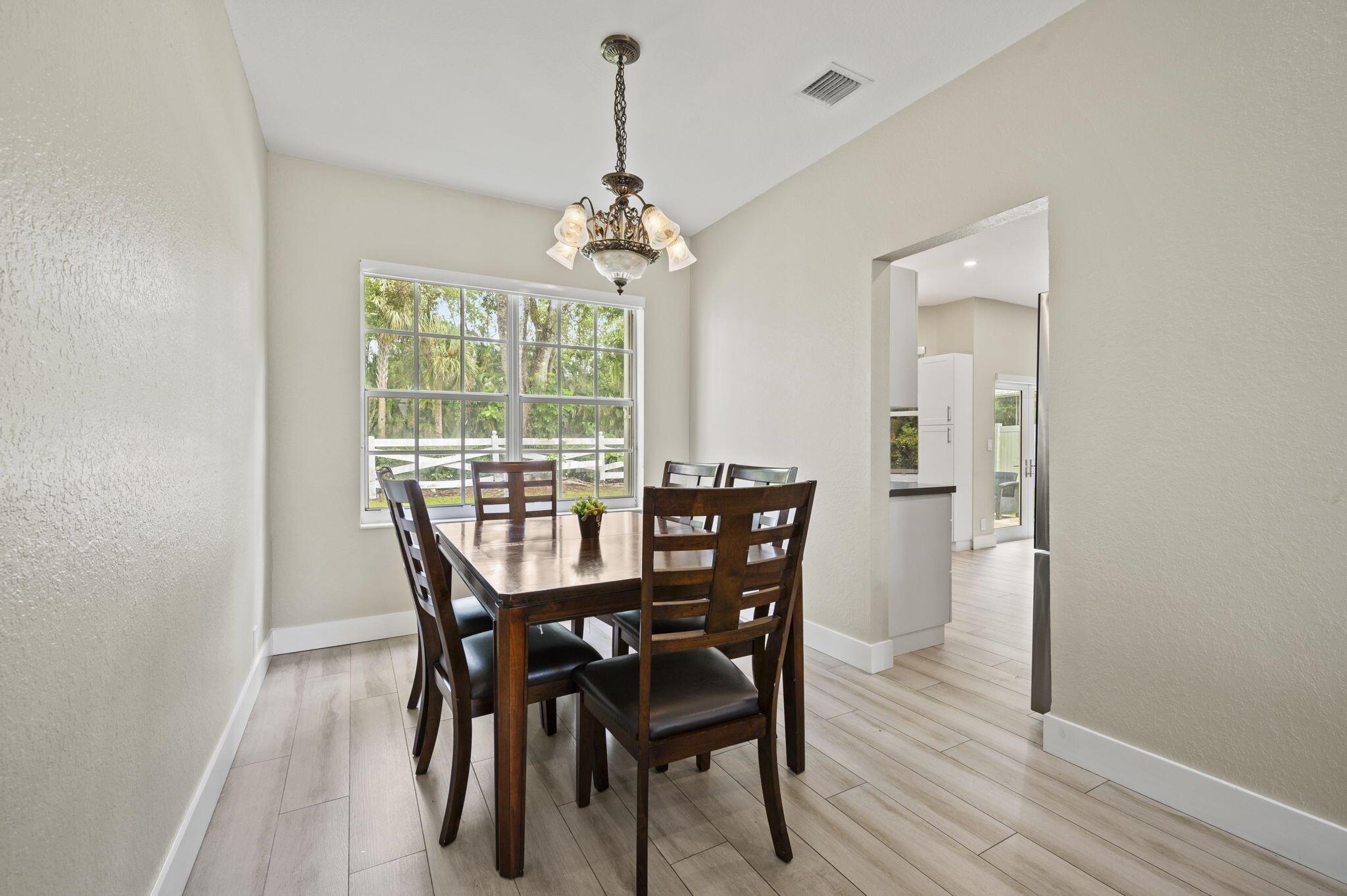 REGENCY LAKES AT COCONUT - Residential