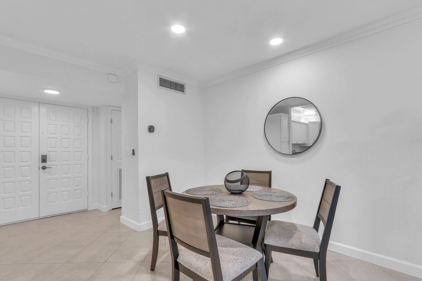 Conquistadore - Residential Lease