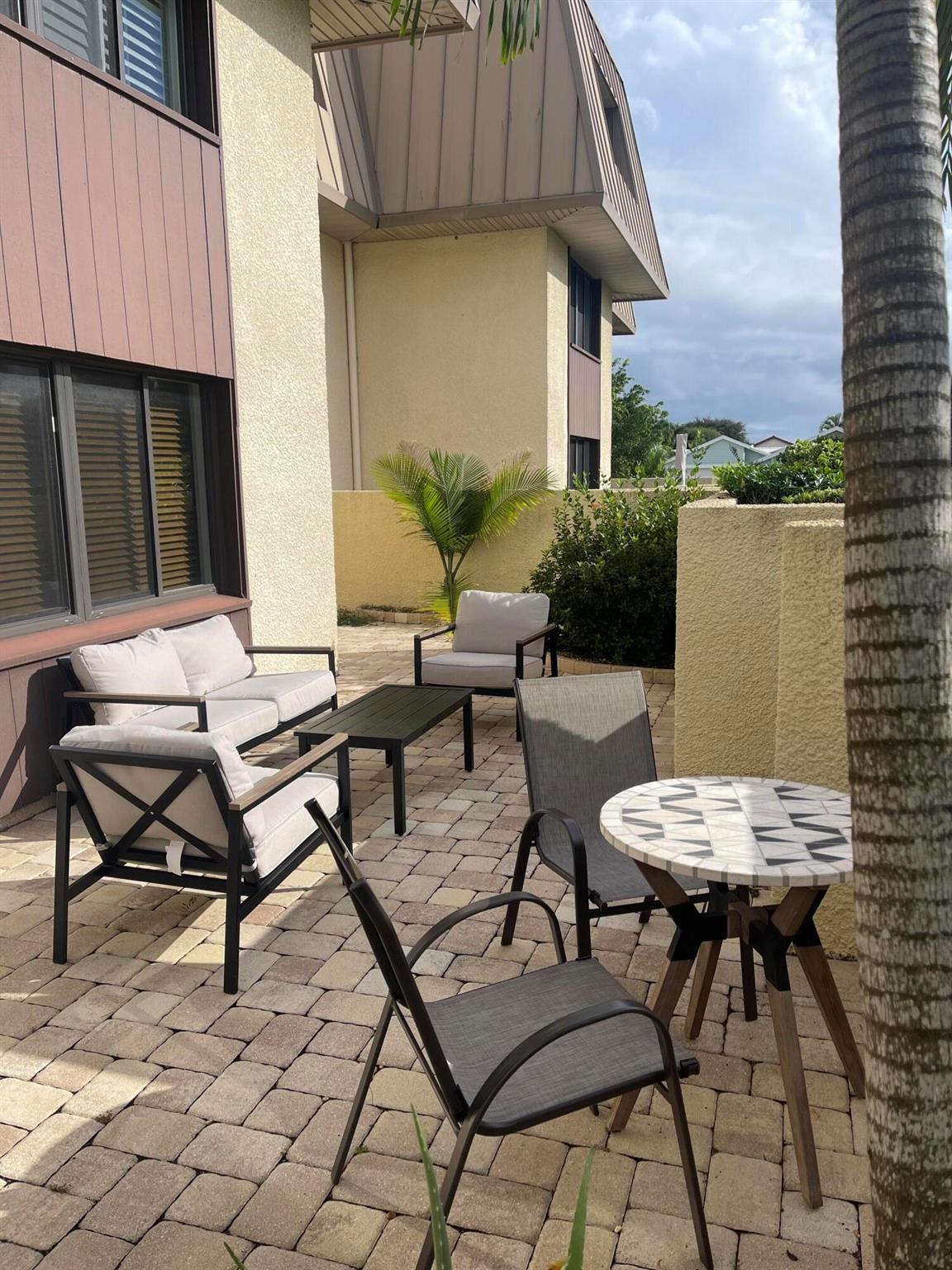 Conquistadore - Residential Lease