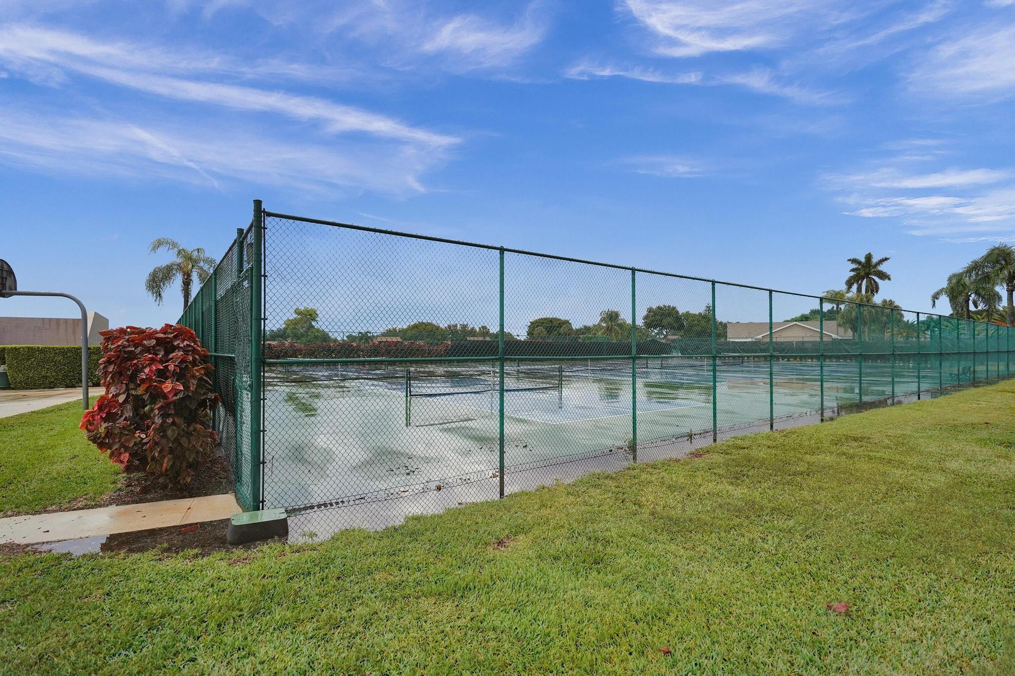 Photo 39 of 40 of 9550 Boca Gardens Parkway C townhome