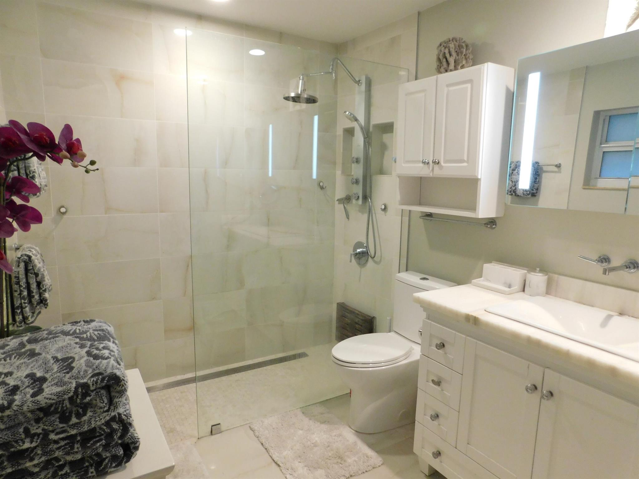 PALM BEACH GARDENS 4 - Residential