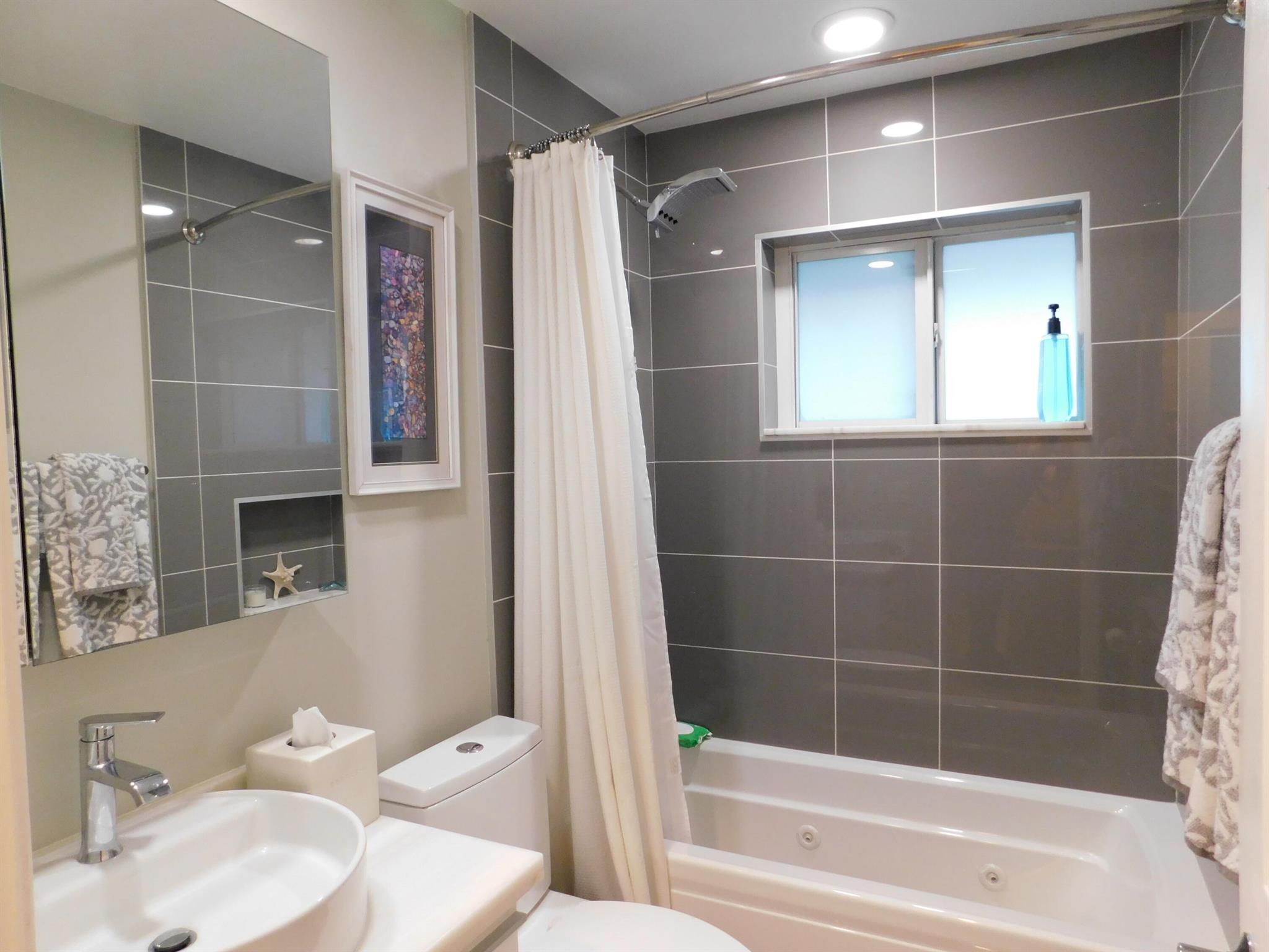 PALM BEACH GARDENS 4 - Residential