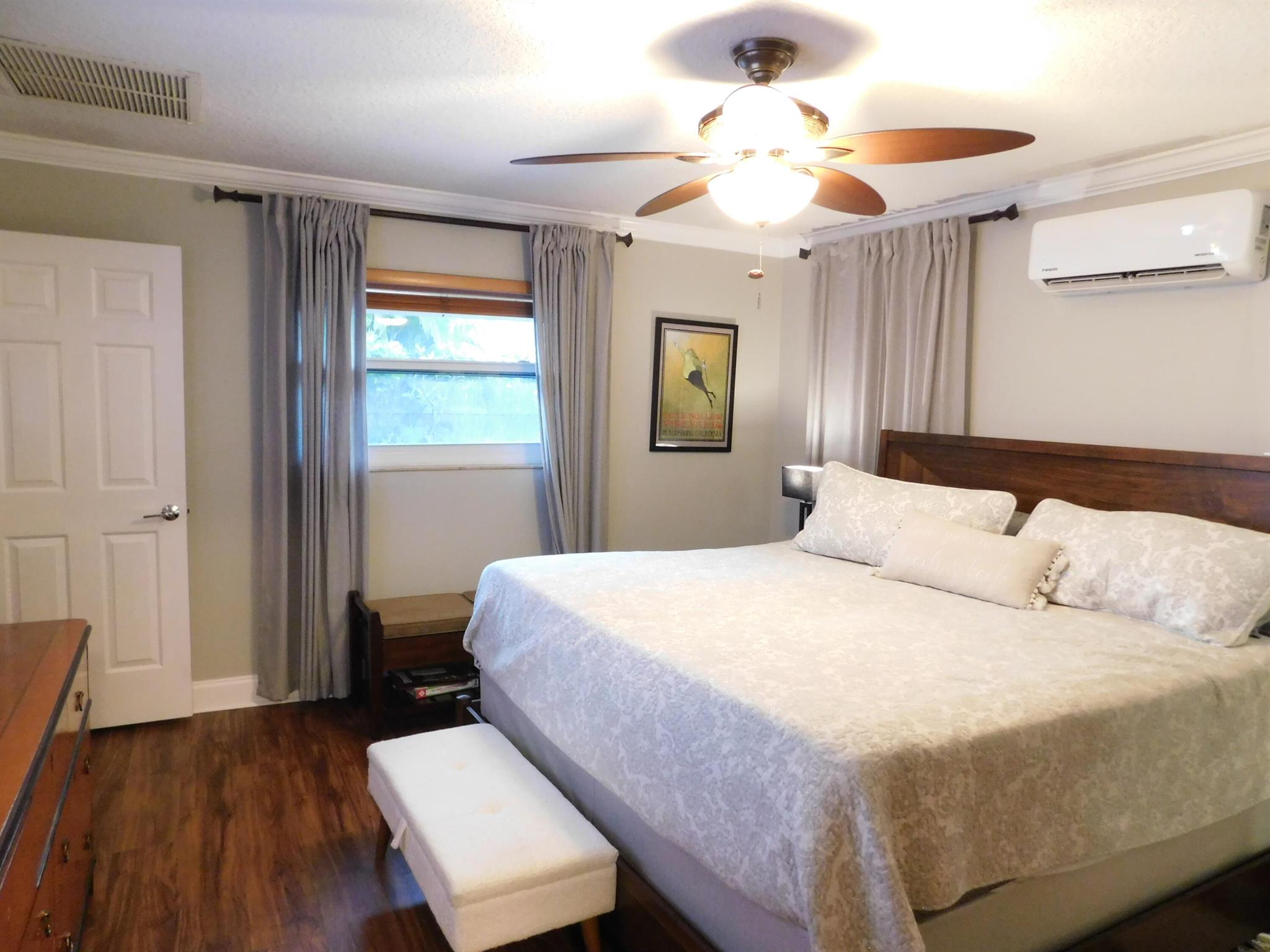 PALM BEACH GARDENS 4 - Residential