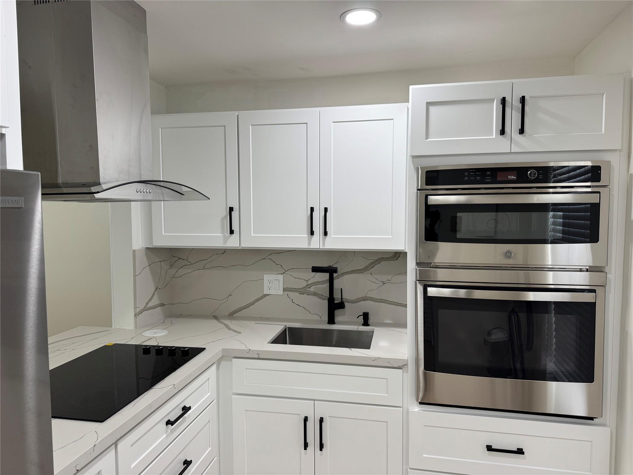 Bermuda Club - Residential