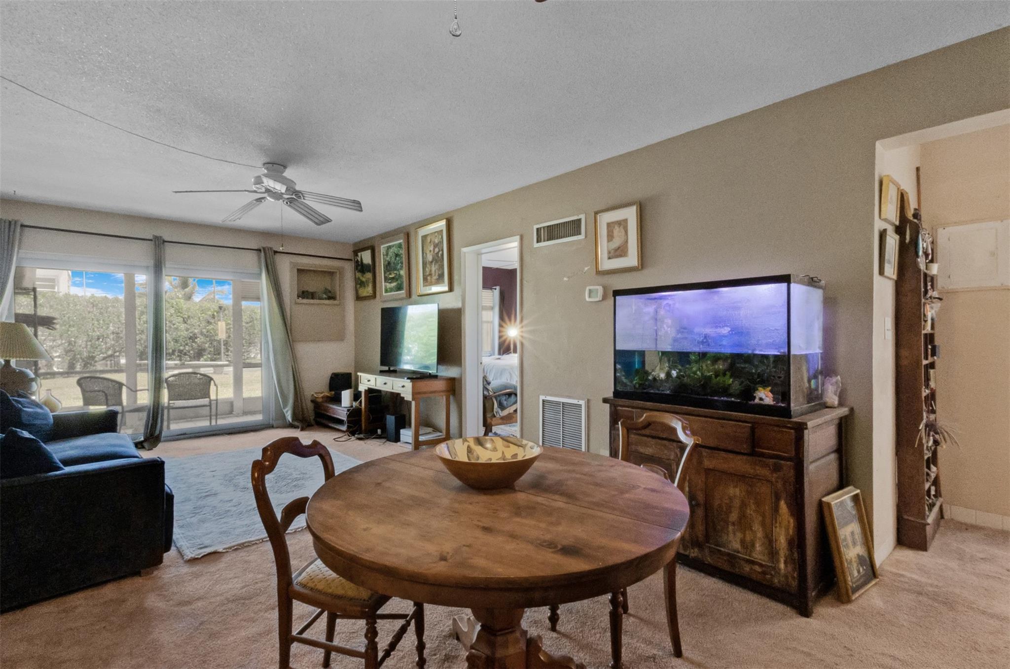 298 SE 6th Ave 3