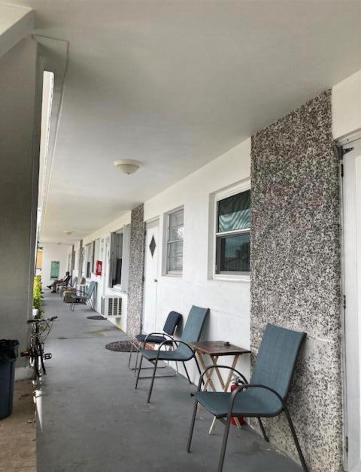 View photos, virtual tours, details... 602 N H Street