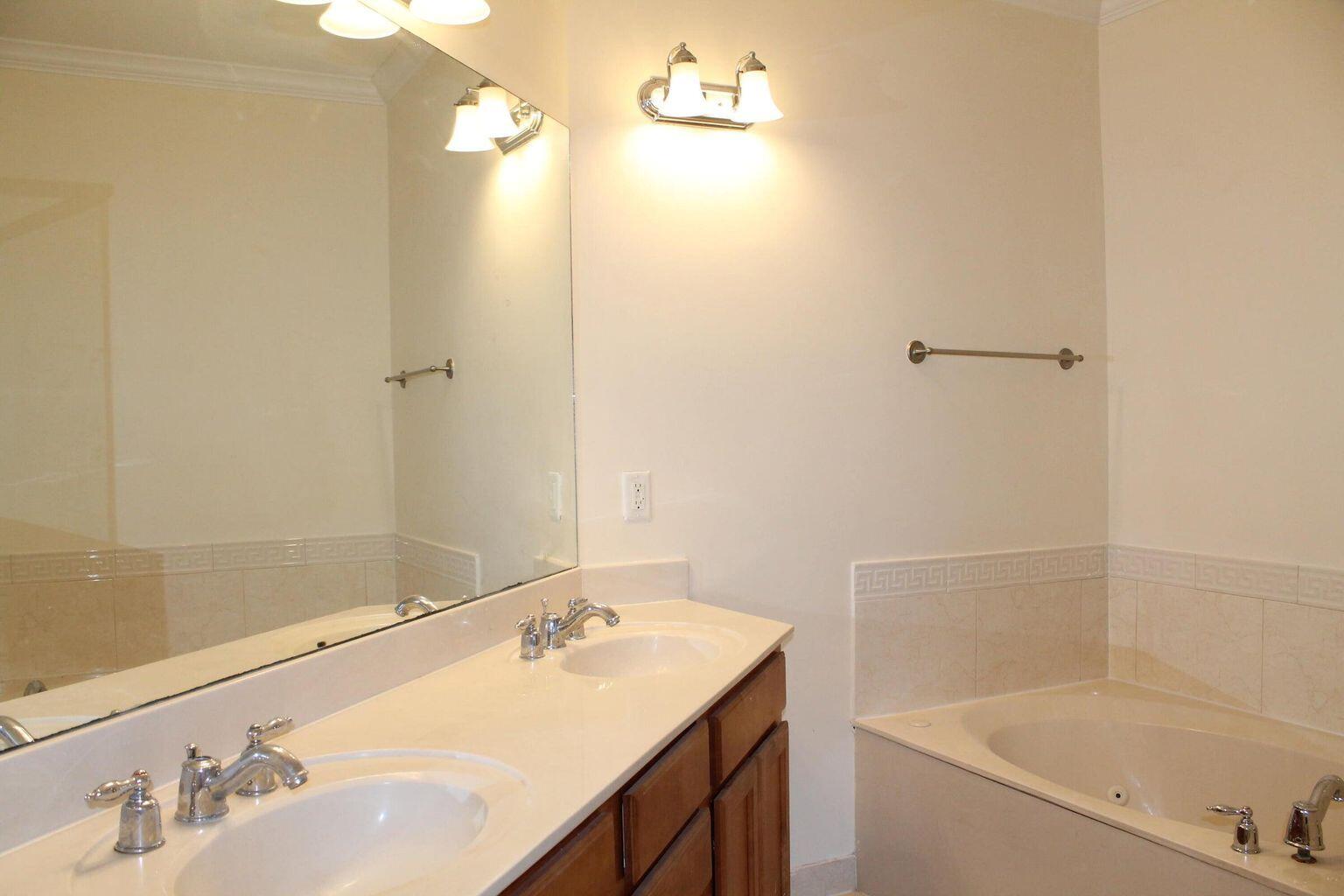 CLOISTERS AT LAKE WORTH - Residential