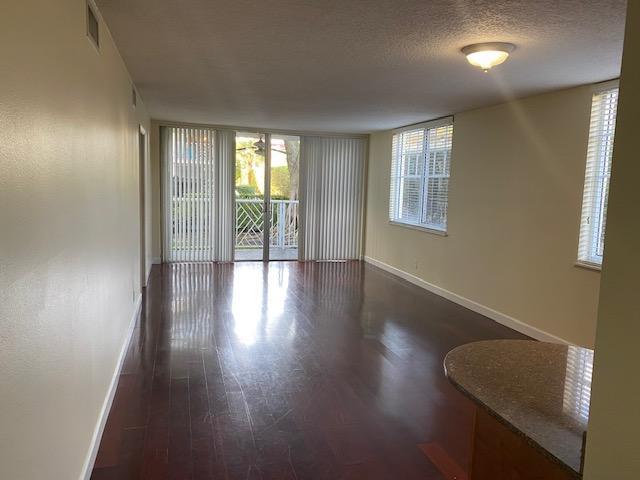 BERMUDA CAY CONDO - Residential Lease