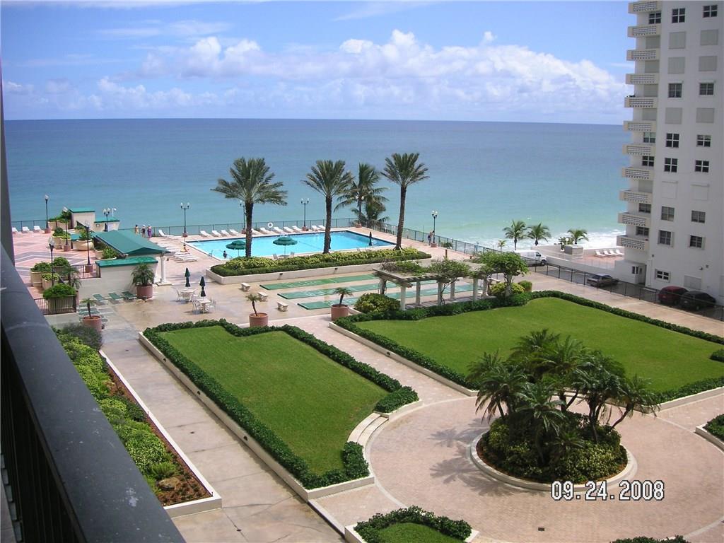 Plaza South - Residential Lease