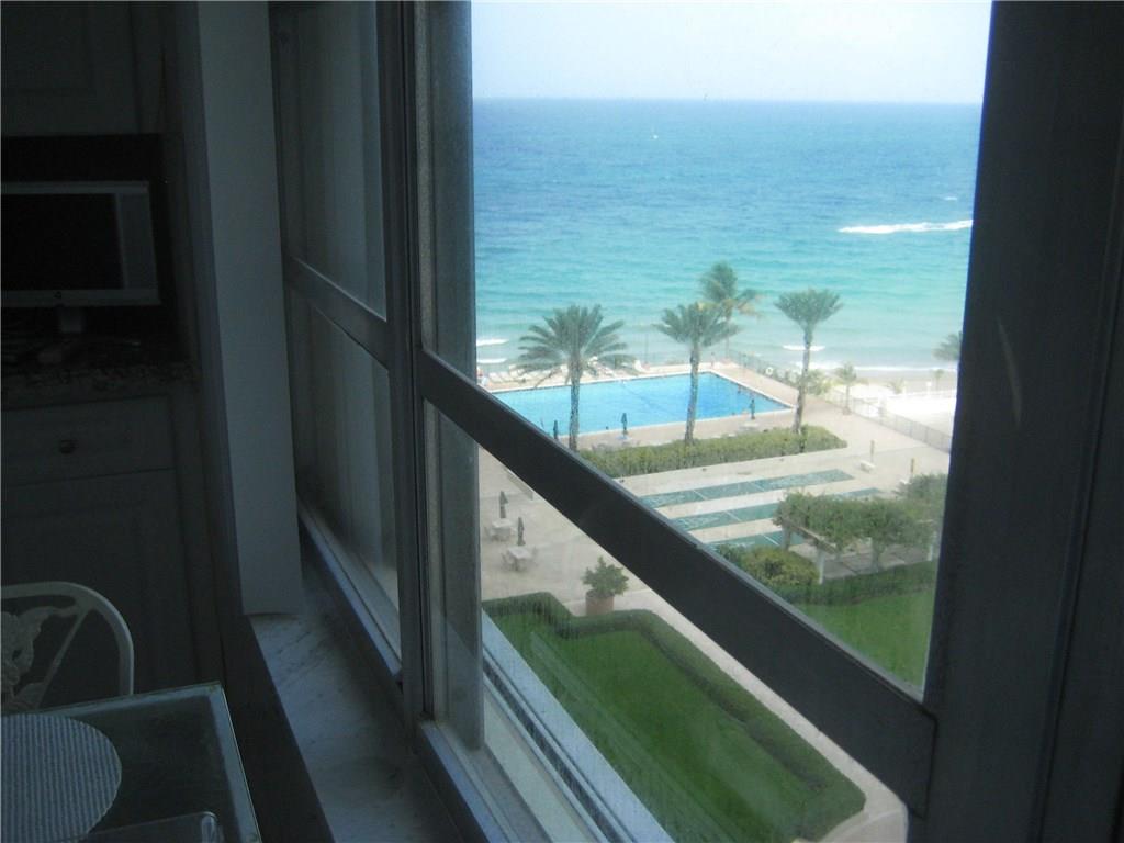 Plaza South - Residential Lease