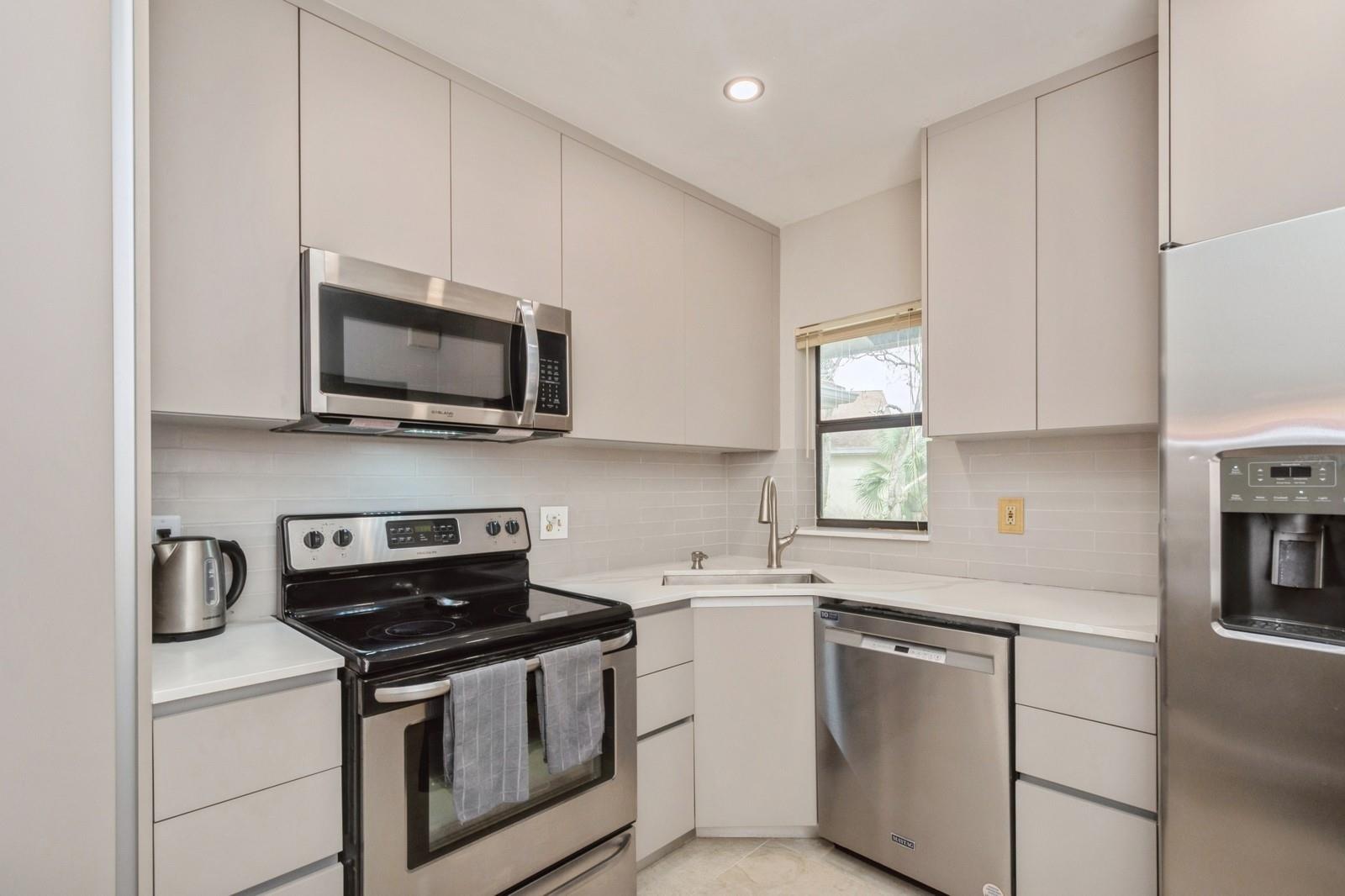 Baywood Village 3 - Residential Lease