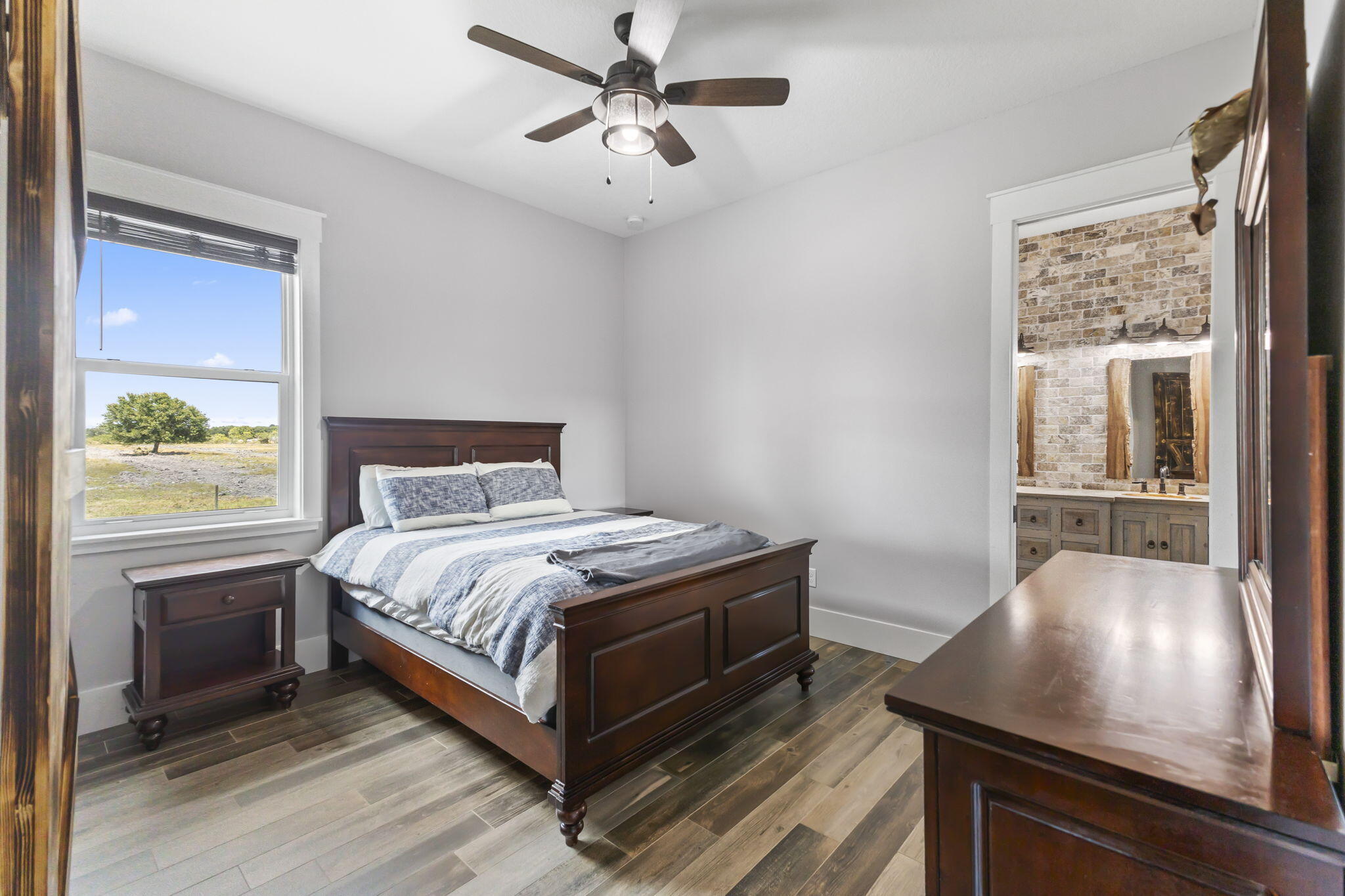 METES AND BOUNDS - Residential