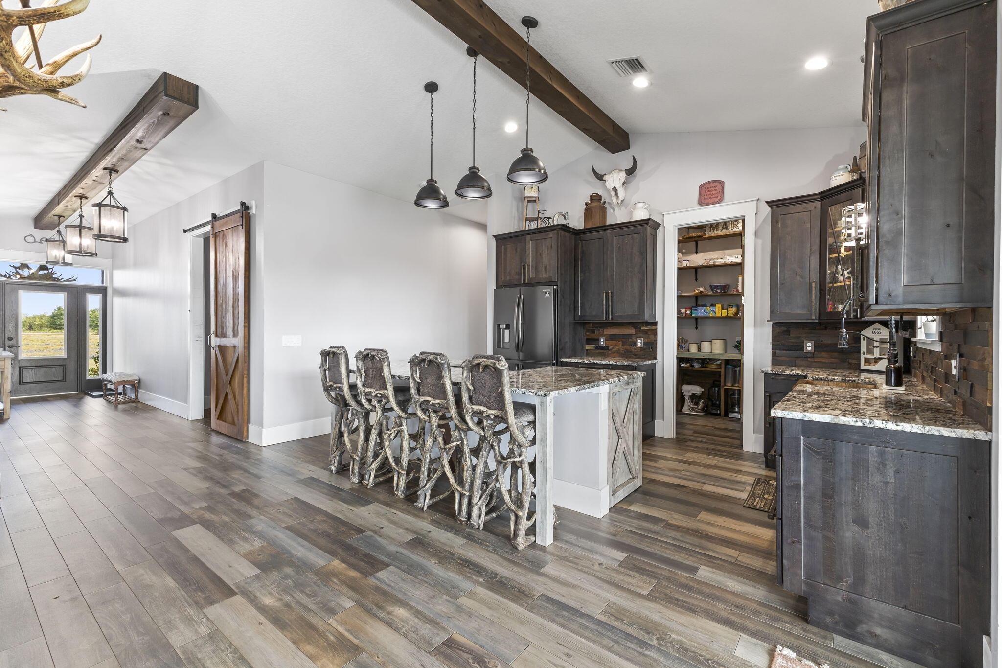 METES AND BOUNDS - Residential