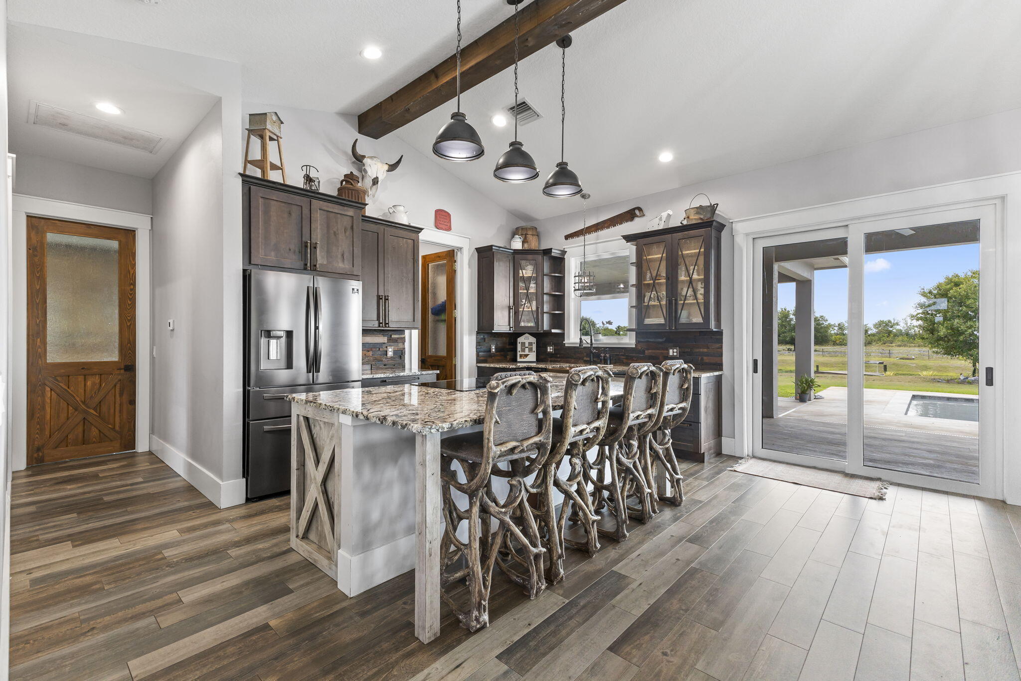 METES AND BOUNDS - Residential