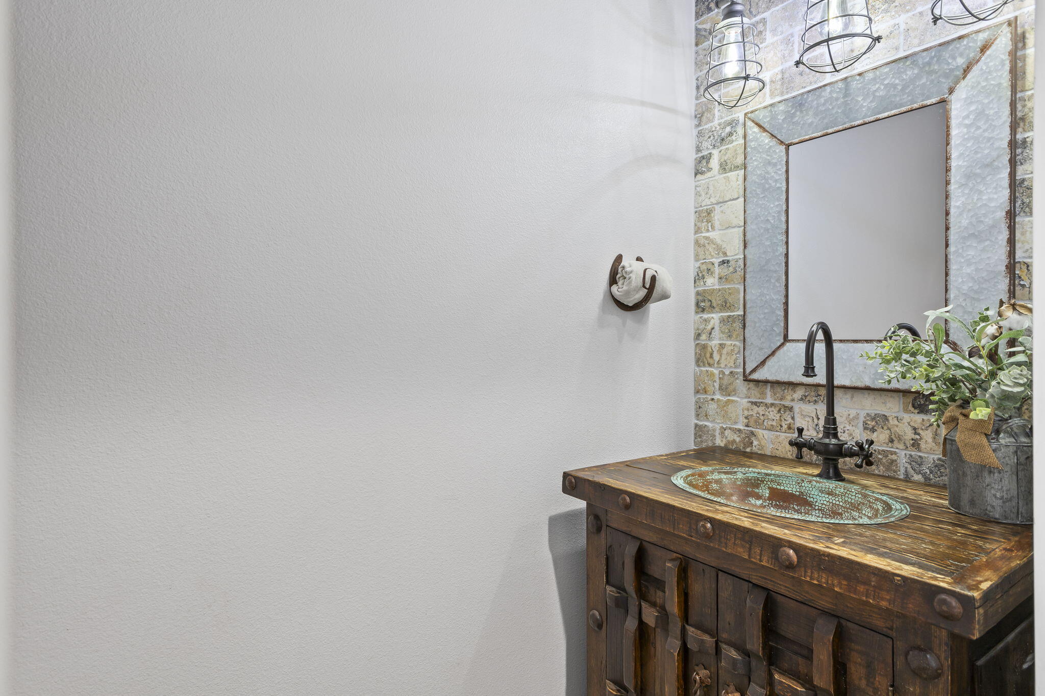 METES AND BOUNDS - Residential