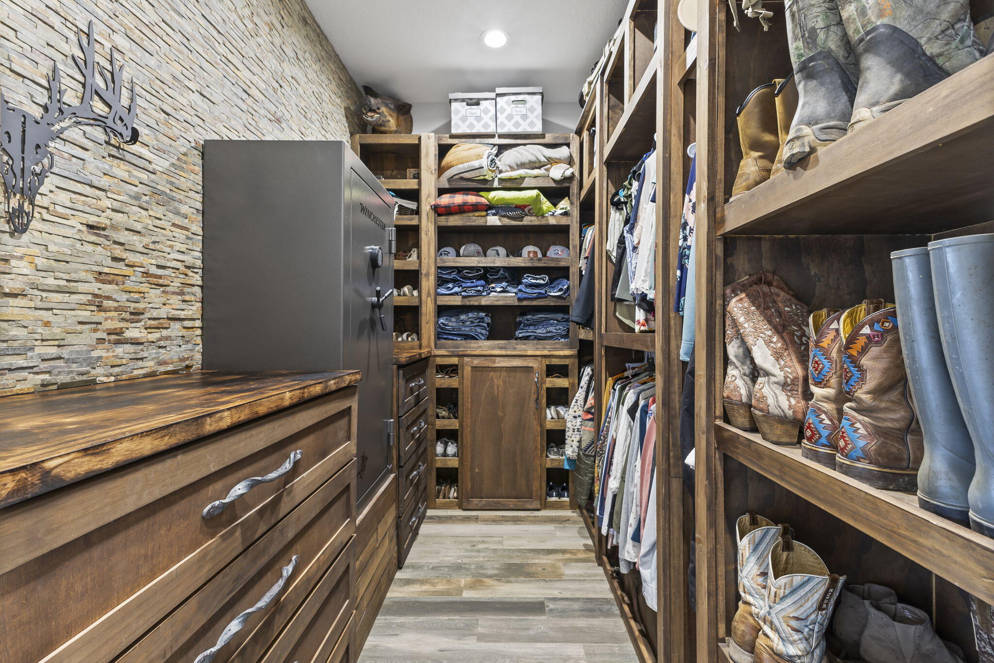 METES AND BOUNDS - Residential