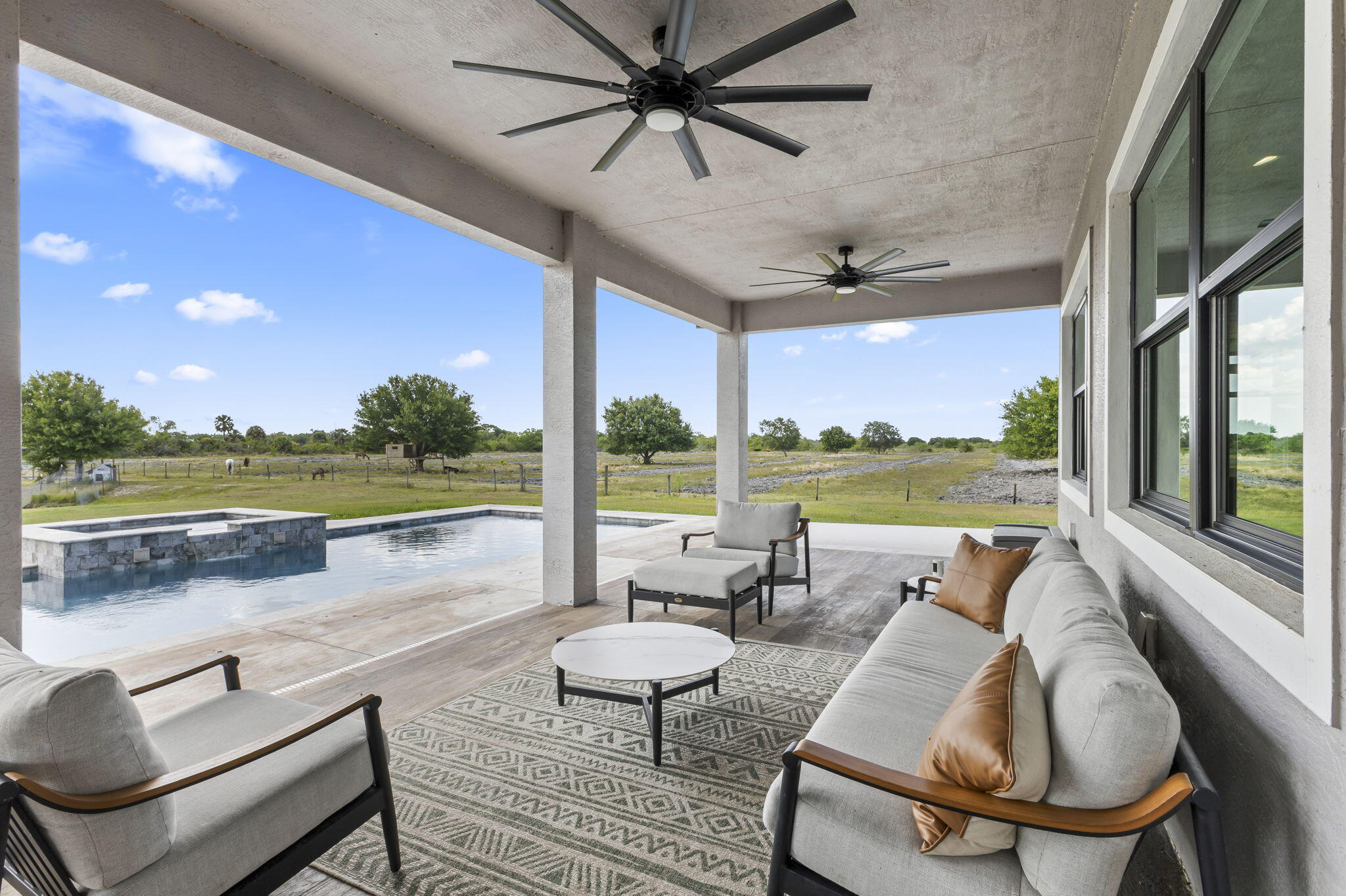 METES AND BOUNDS - Residential