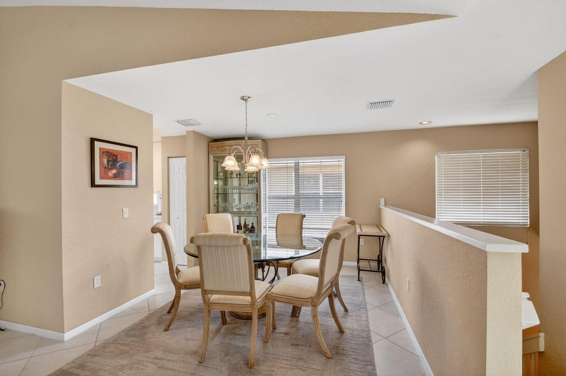 CORAL LAKES - Residential