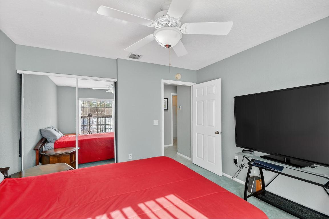 CORAL LAKES - Residential