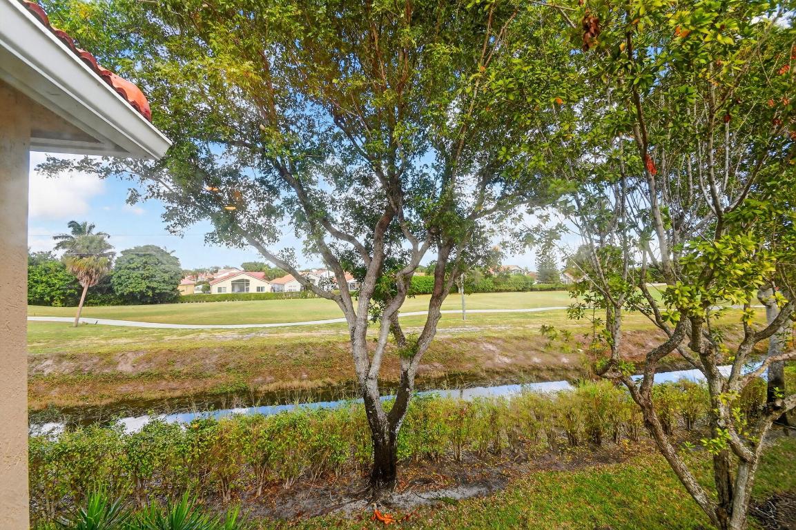 CORAL LAKES - Residential