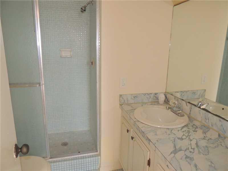 SUNRISE LAKES PHASE 3 - Residential