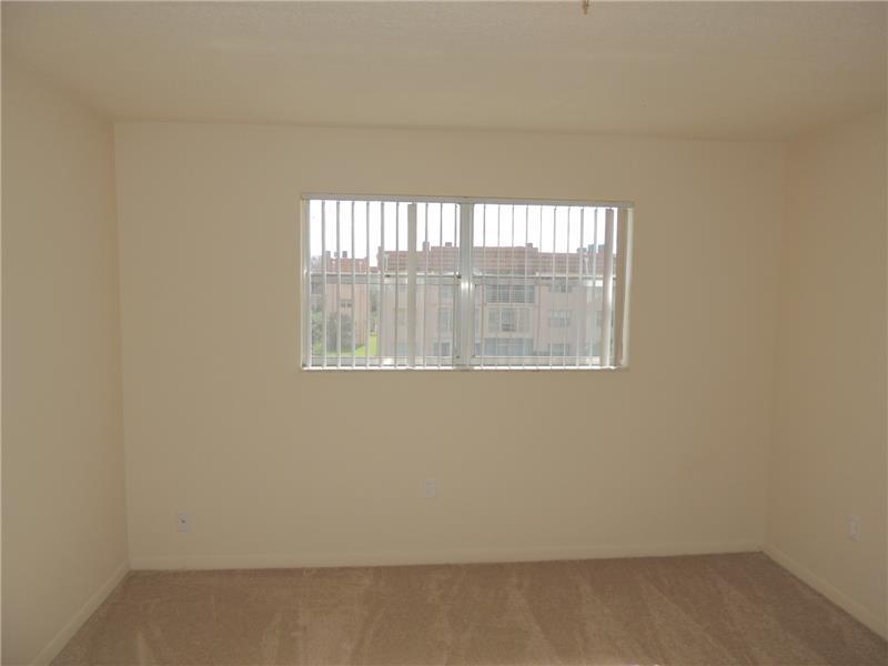 SUNRISE LAKES PHASE 3 - Residential