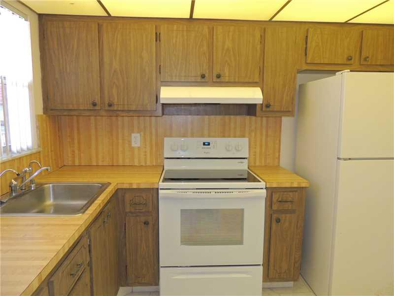 SUNRISE LAKES PHASE 3 - Residential