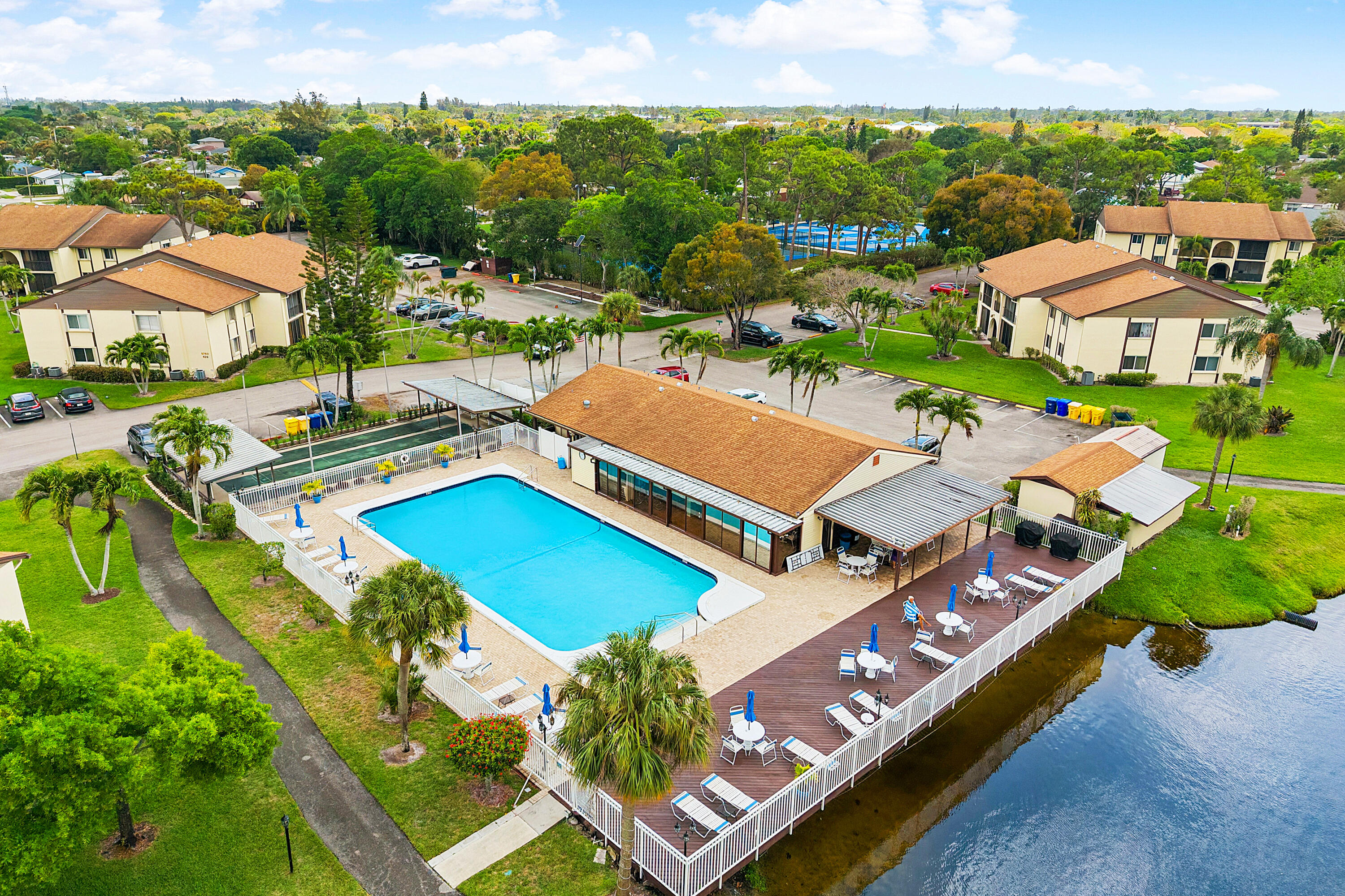 PINE RIDGE IV CONDO - Residential