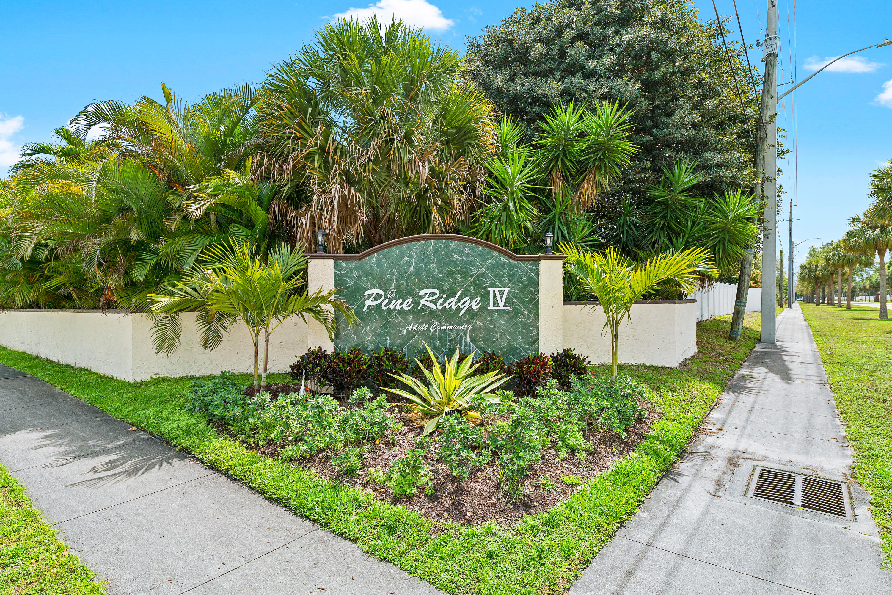 PINE RIDGE IV CONDO - Residential