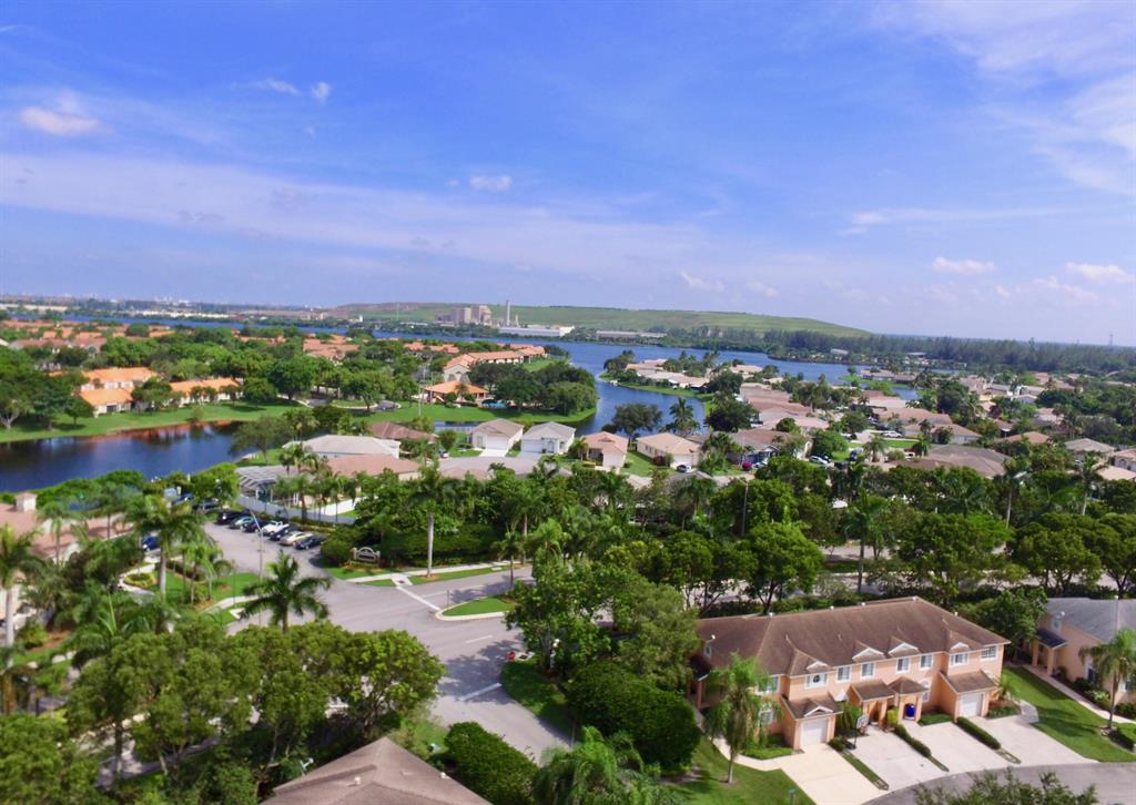 OLYMPIA & YORK RESIDENTIAL PLAT - Residential Lease