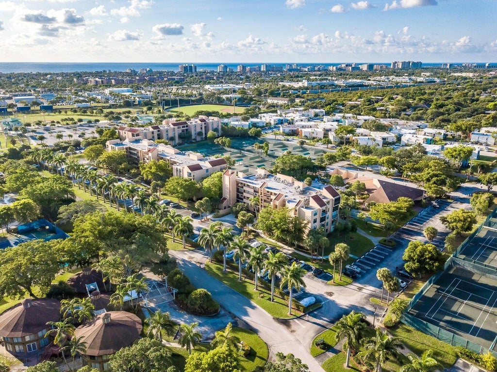 Photo of 500 EGRET Circle #8308, Delray Beach, FL 33444 (MLS # B26078501)