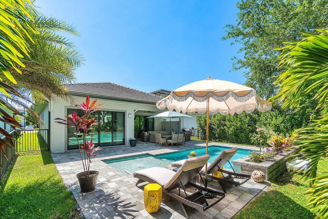BANYAN CAY RESORT COMMUNI - Residential