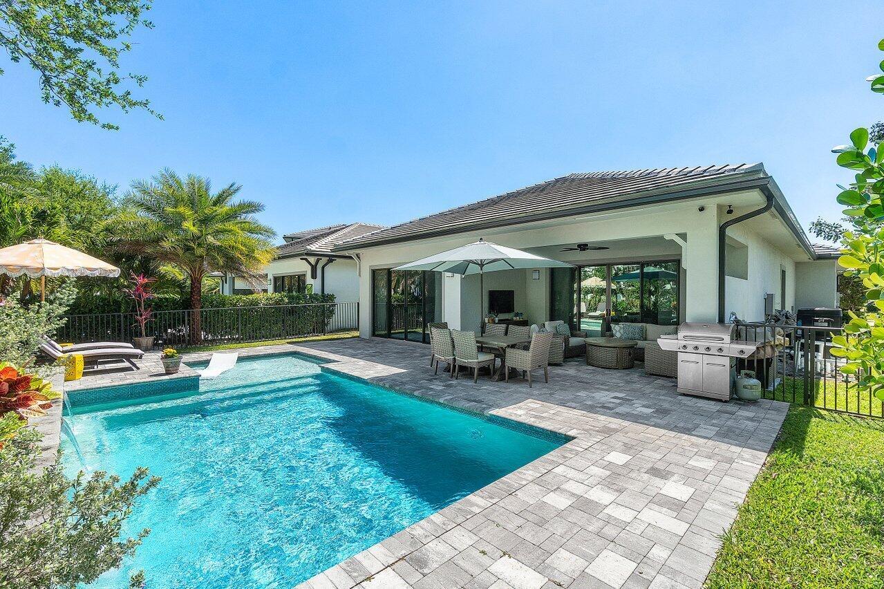 BANYAN CAY RESORT COMMUNI - Residential