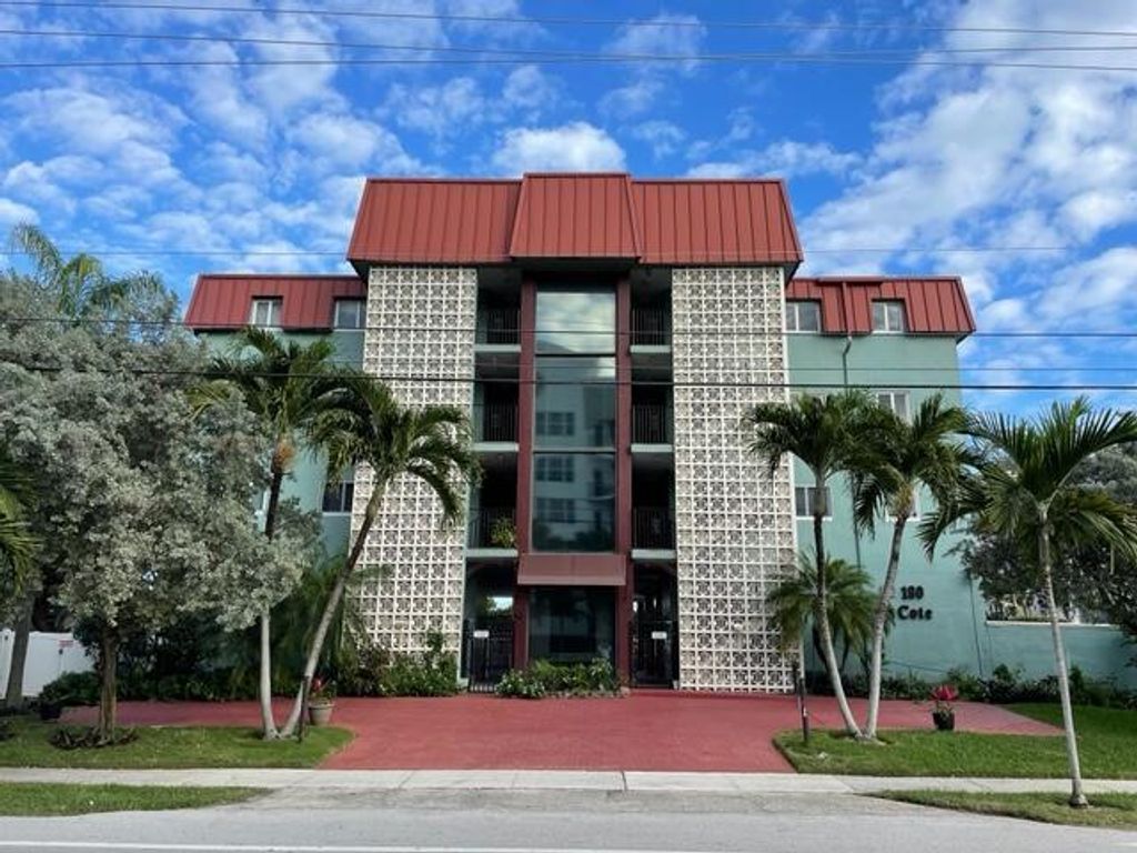 Photo of 180 S Ocean Drive #301, Deerfield Beach, FL 33441 (MLS # R10767912)