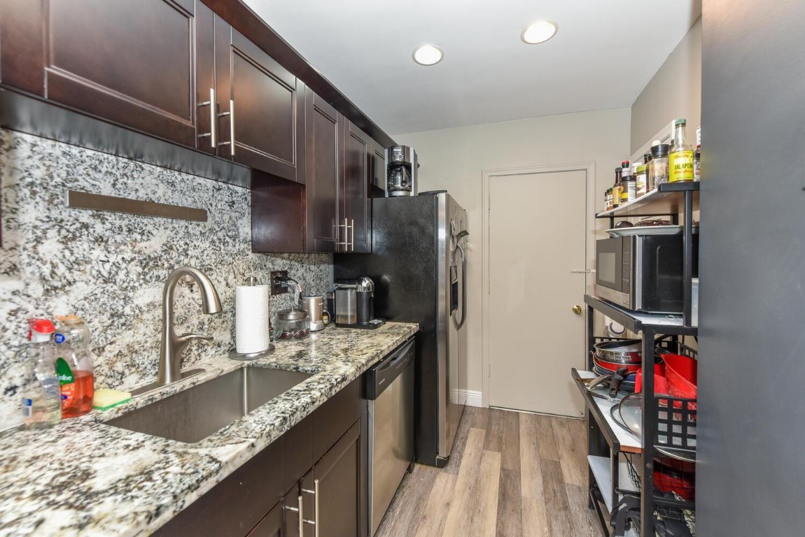 298 SW 6th Street 103