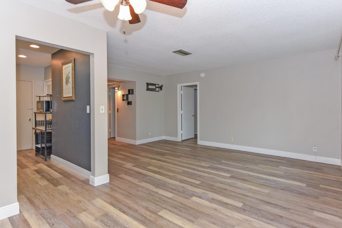 Golden Arrow Condo - Residential