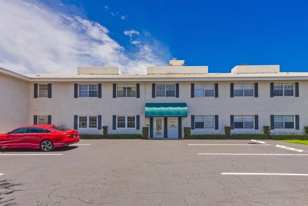 Photo of 298 SW 6th Street #103, Boca Raton, FL 33432 (MLS # F10512727)