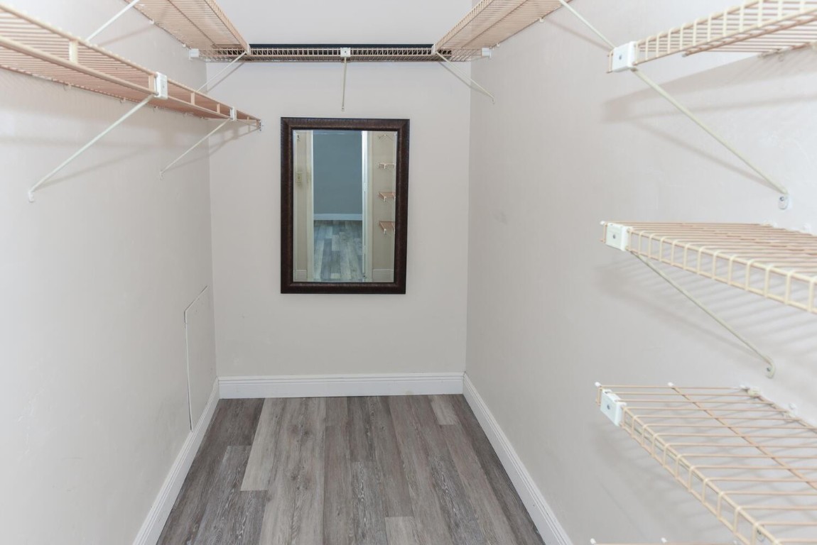 Golden Arrow Condo - Residential