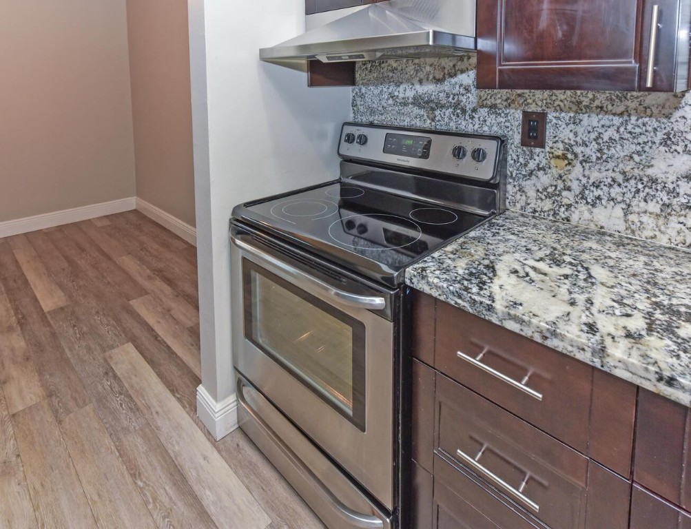 Golden Arrow Condo - Residential