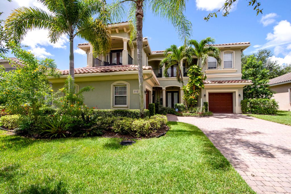 Photo of 410 Cresta Circle, West Palm Beach, FL 33413 (MLS # R11122774)
