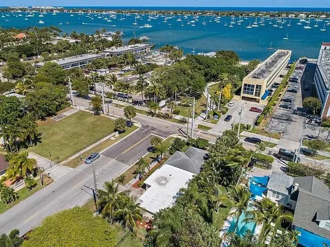 400 45th St, West Palm Beach, FL 33407 - MLS#: F10486159