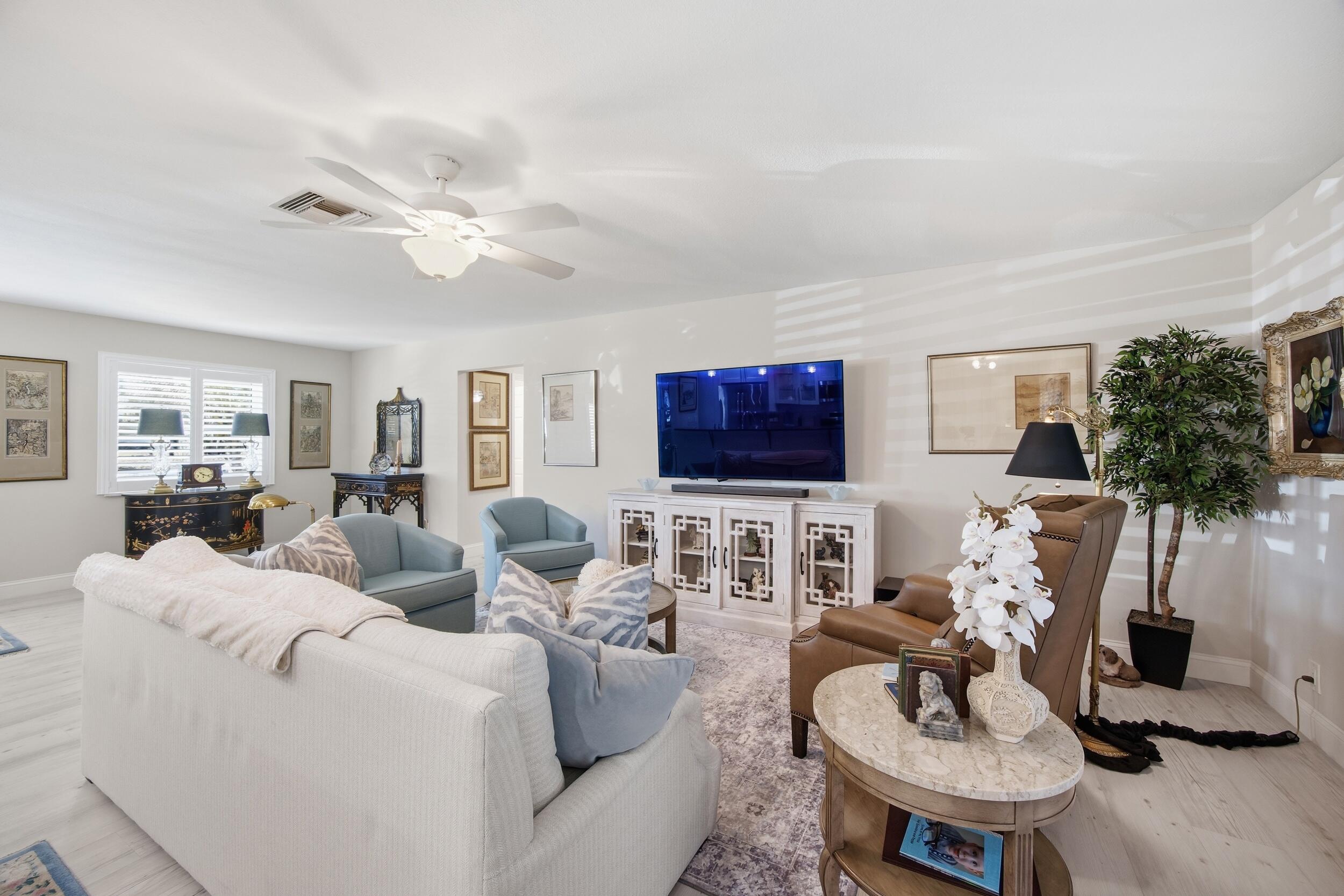 IROQUOIS PARK - Residential