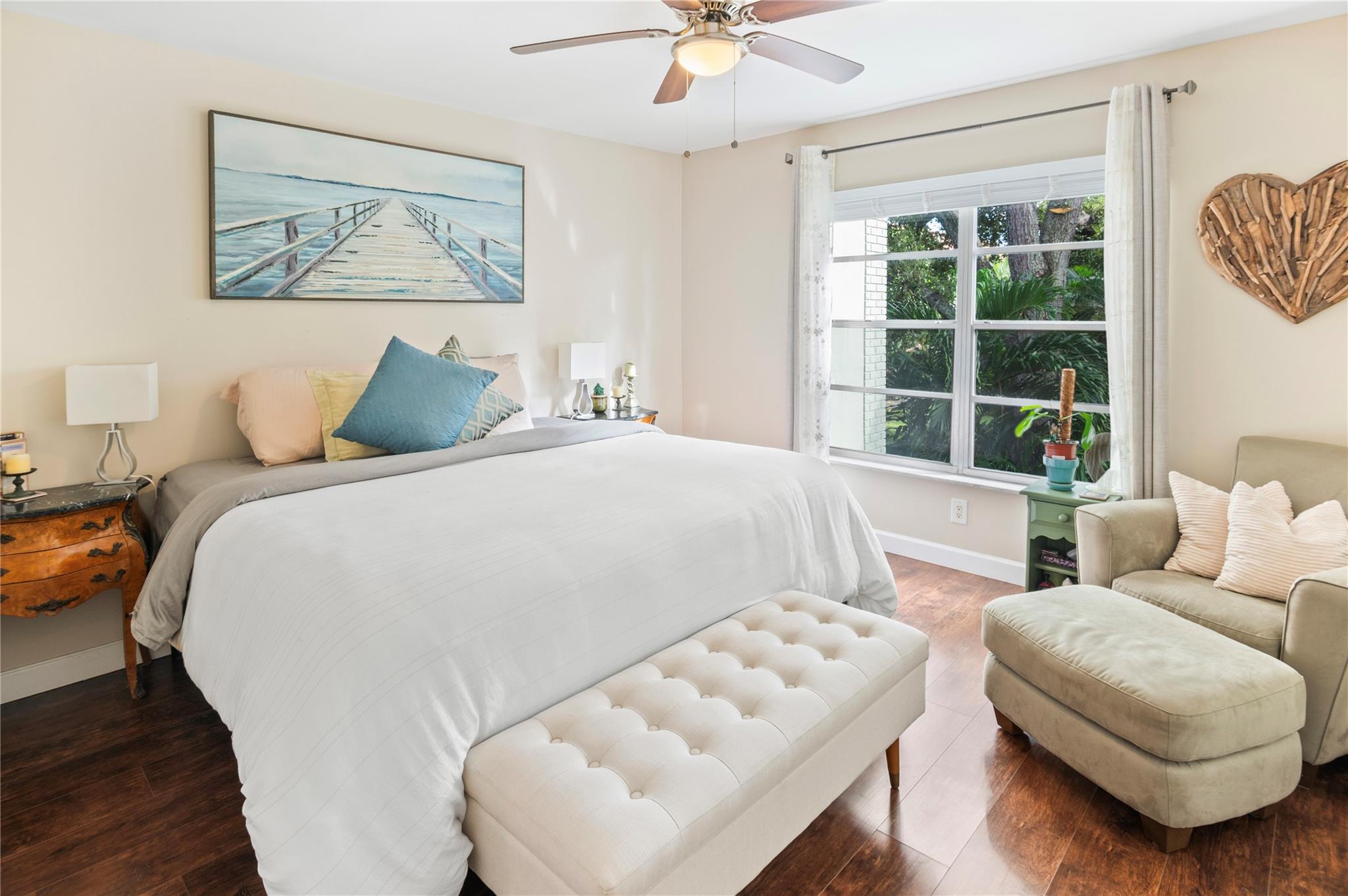 RACQUET CLUB - Residential Lease