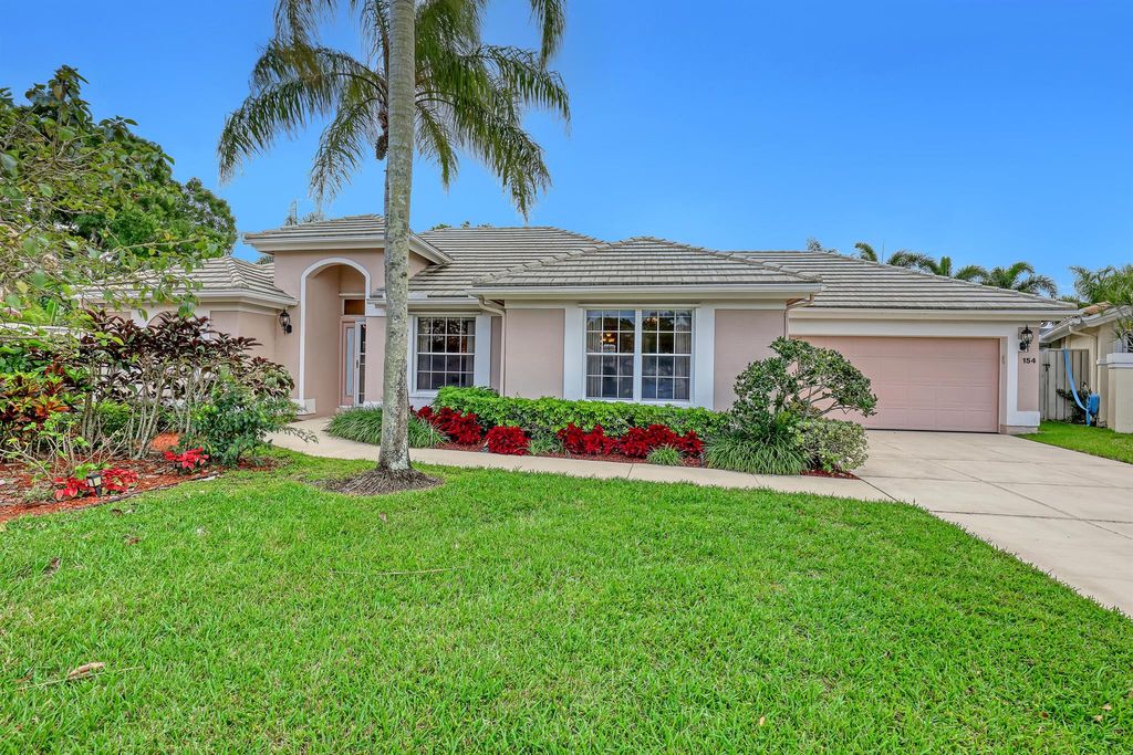 Photo of 154 Eagleton Court, Palm Beach Gardens, FL 33418 (MLS # R10972647)