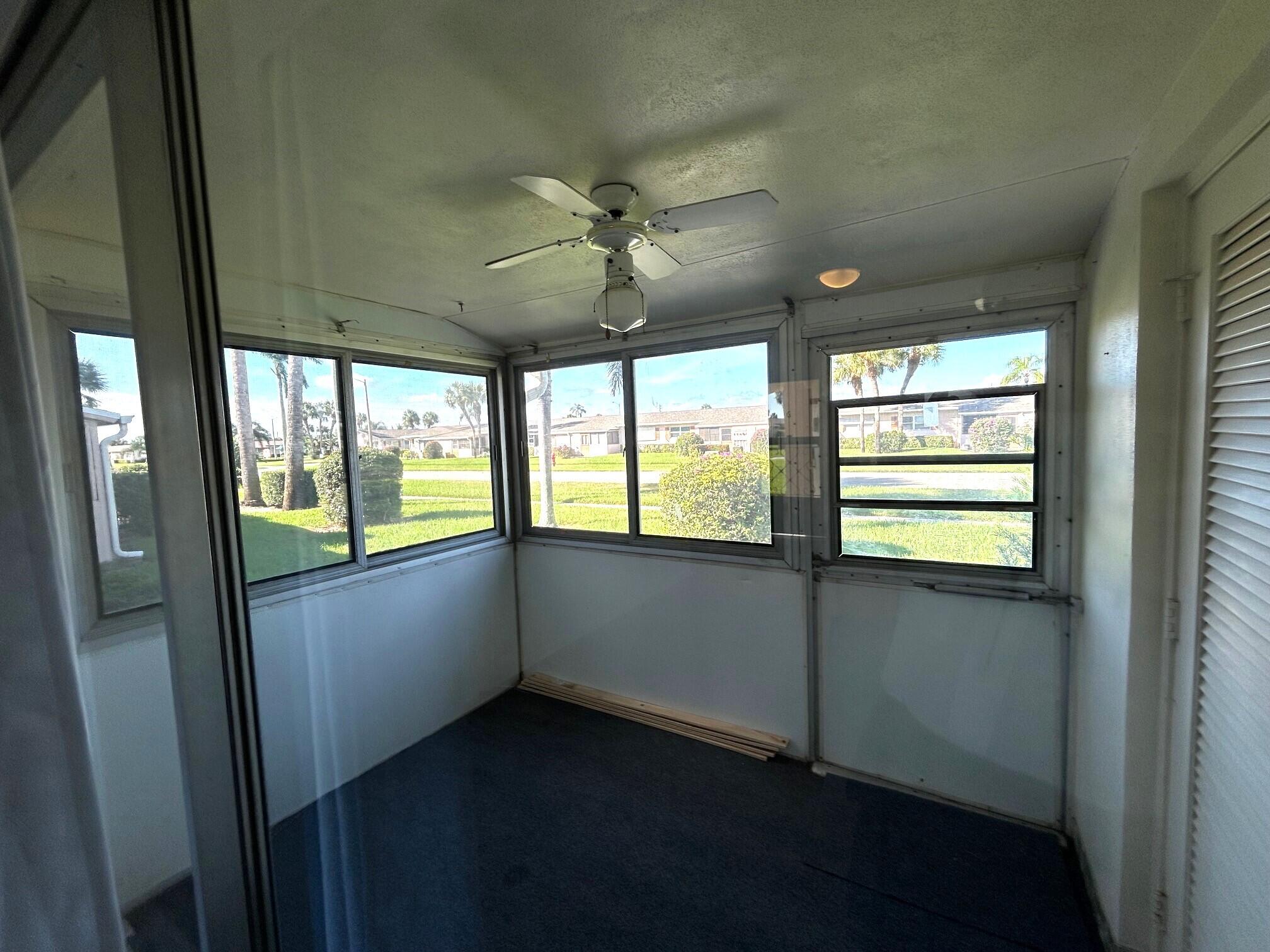 CRESTHAVEN VILLAS CONDO 2 - Residential Lease