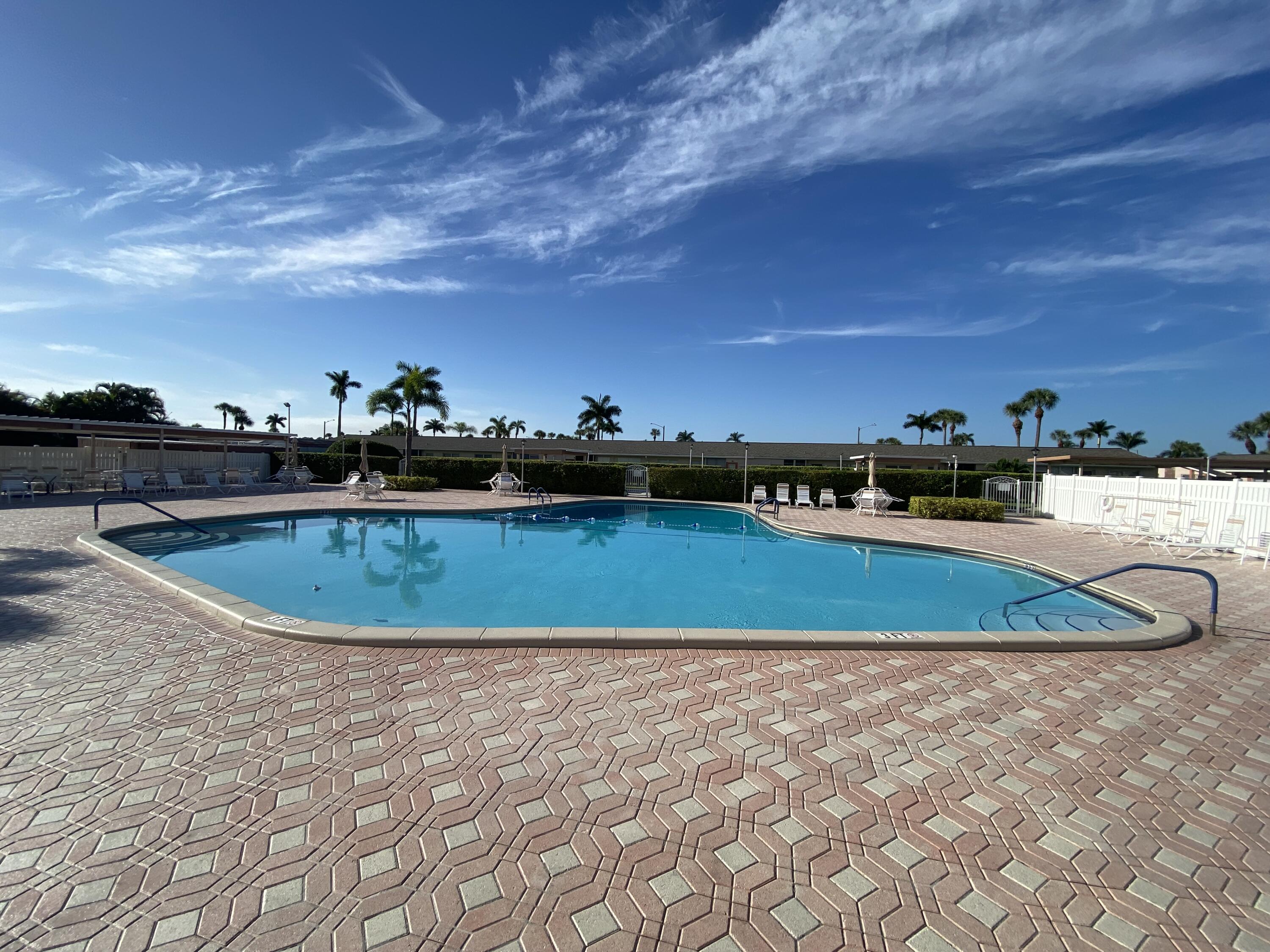 CRESTHAVEN VILLAS CONDO 2 - Residential Lease