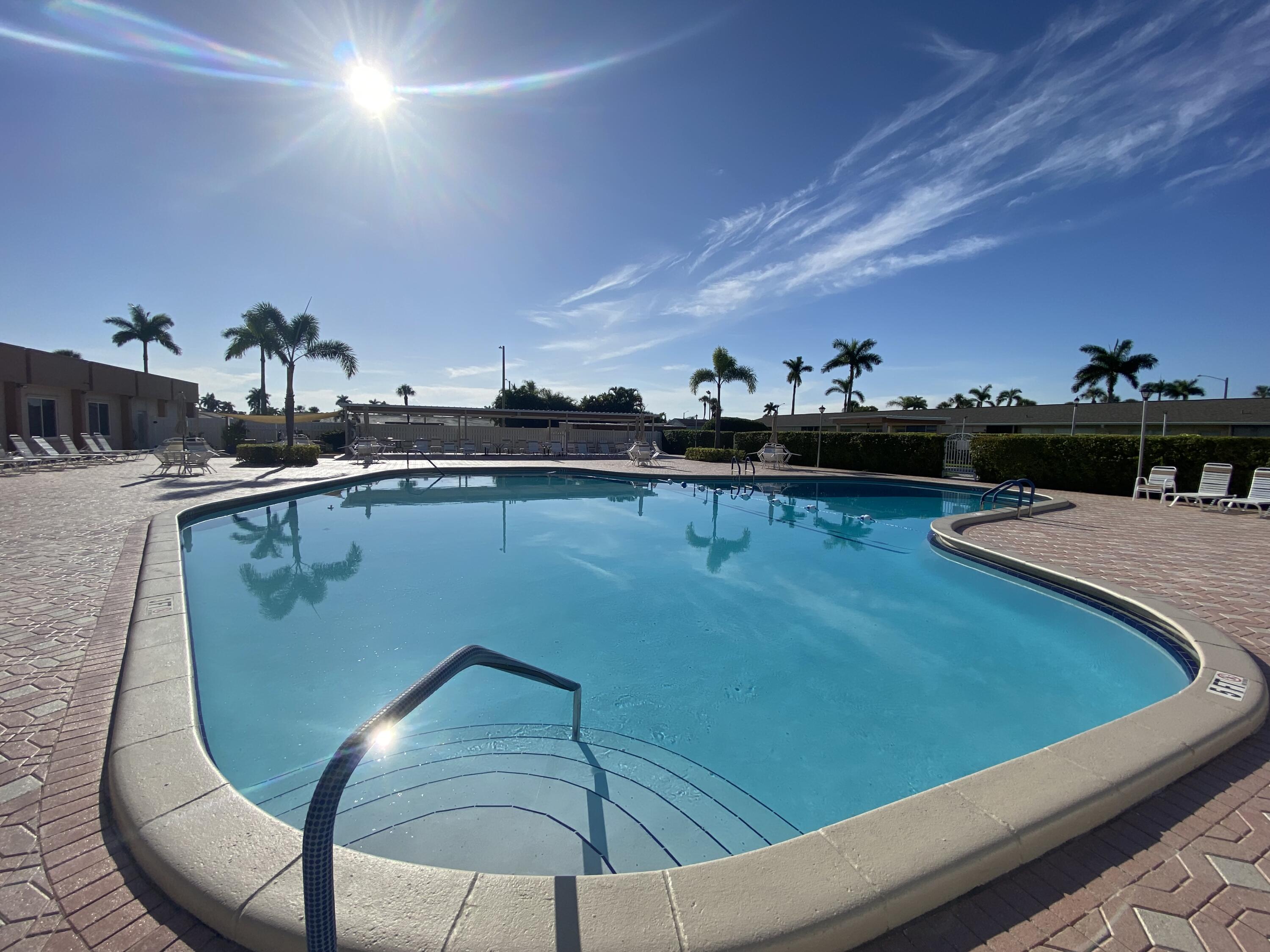 CRESTHAVEN VILLAS CONDO 2 - Residential Lease